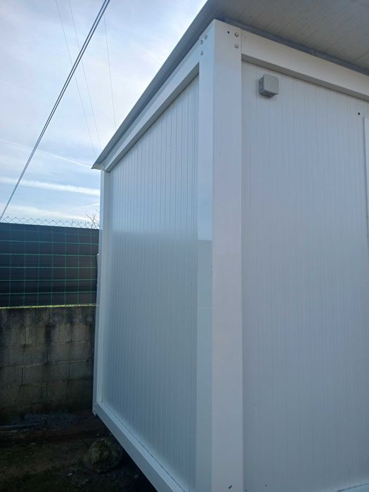 Casinha pré-fabricada 6m x 2,5m