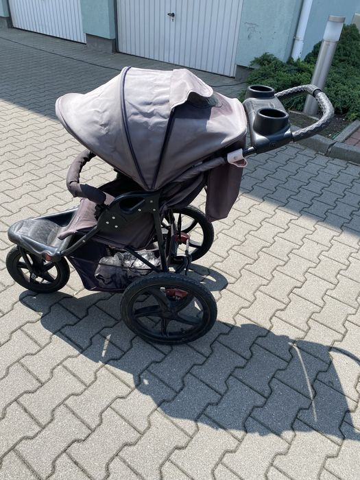 Wózek spacerowo biegowy