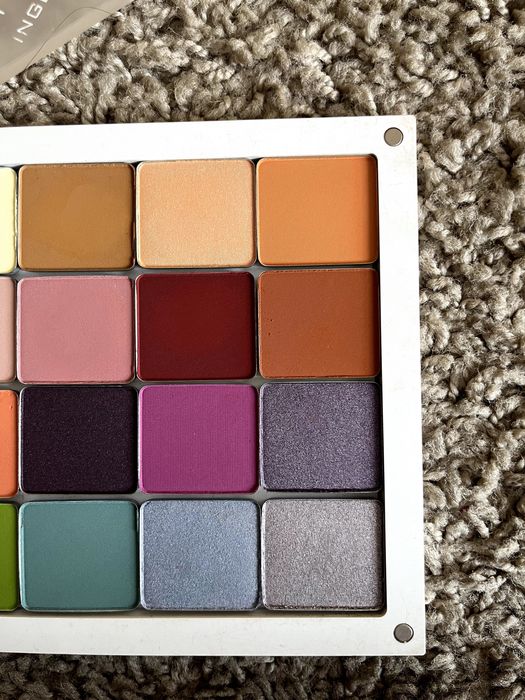 Inglot Flexi paleta cieni do powiek 20szt paletka kasetka