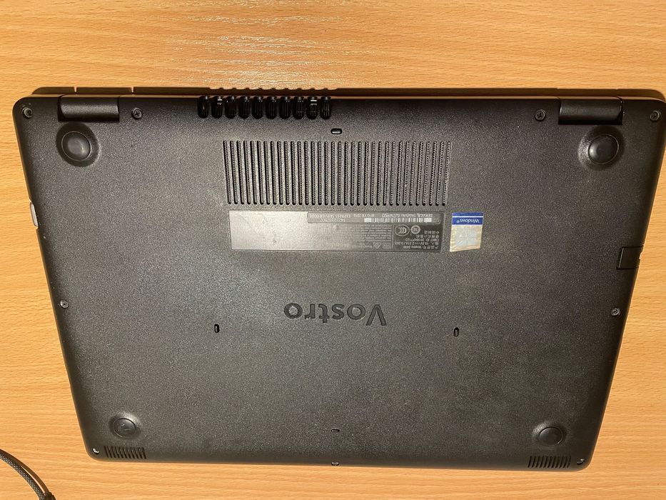 DELL Vostro 3490 i5-10210U 1.60GHz 8GB RAM 256 SSDR WIN11 PRO +GRATIS