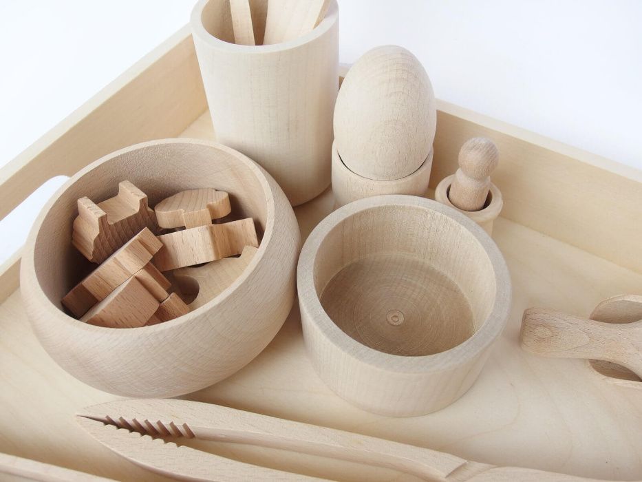 Zestaw do przesypywania  + DUŻE FIGURKI drewniany, pomoc Montessori