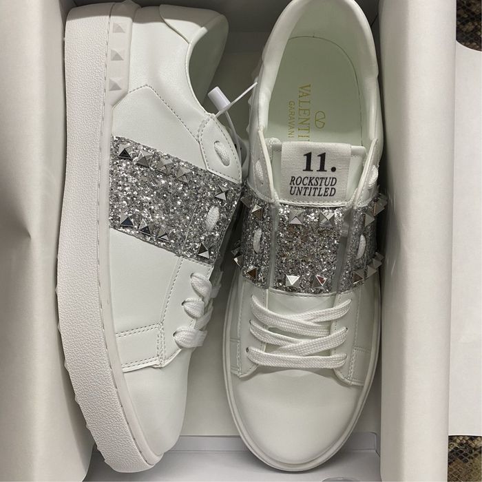 Кеди Valentino White/ Кросівки шкіряні зі стразами Валентино/ Garavani