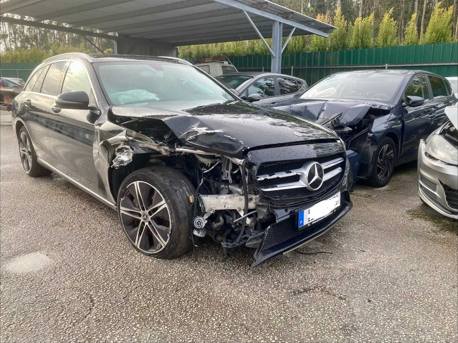 MERCEDES C300 ELEC/GASOLEO 2020