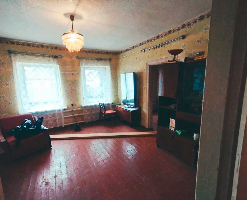 Продам добротний будинок у Дергачах