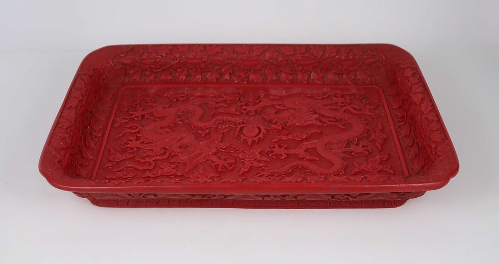 Tabuleiro da China lacado - 31 cm