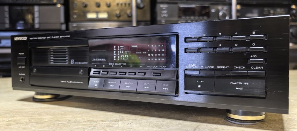 CD програвач Kenwood DP-M4010