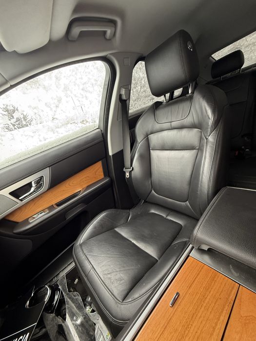 Fotele, kanapy Jaguar X250 XF 2012r 11-13