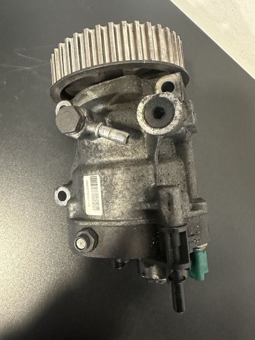 bomba injetora Renault 1.5 Dci delphi