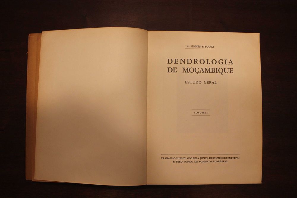 Dendrologia de Moçambique Tomo I e Tomo II