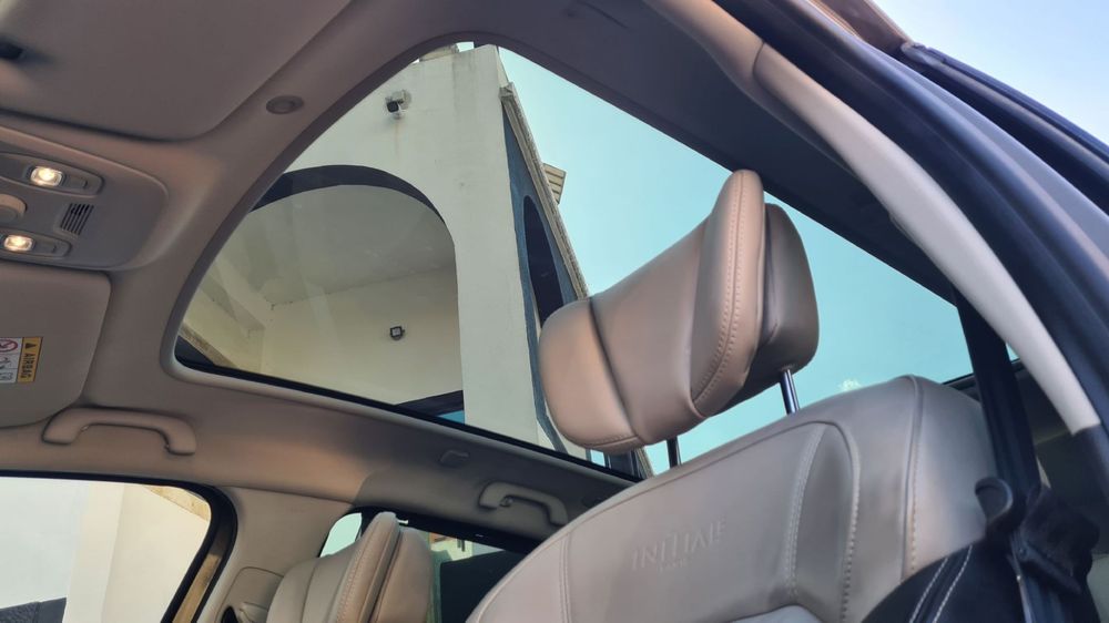 Renault Grand Scénic dCi 110 EDC Paris
