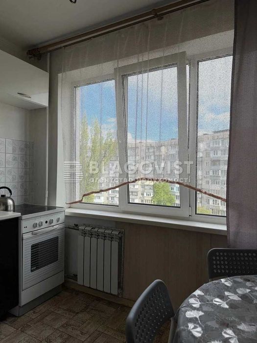 Продаж 3х кімнатної квартири Оболонський проспект 39а Оболонський Оболонь