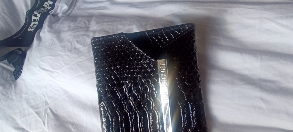 Kopertówka top secret skóra węża