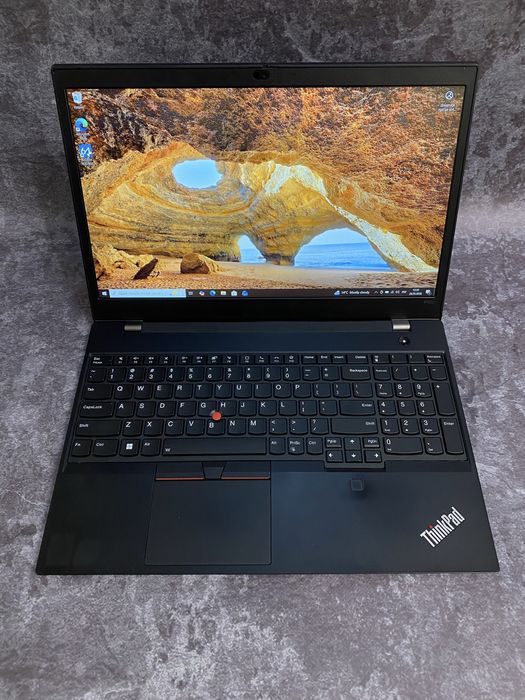 【ほぼ未使用】ThinkPad P1 Gen 4 | 4K | core i7 ThinkPad P1 Gen 4 Core i7 11800H・8GBメモリー・256GB SSD・NVIDIA