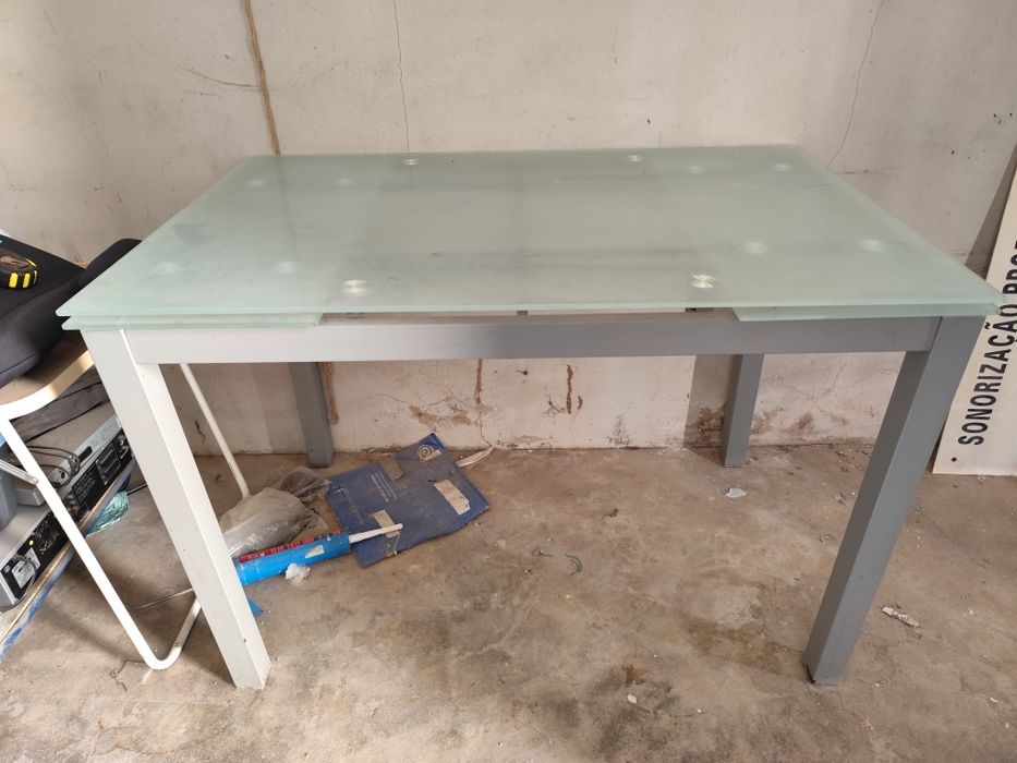 Mesa de cozinha vidro