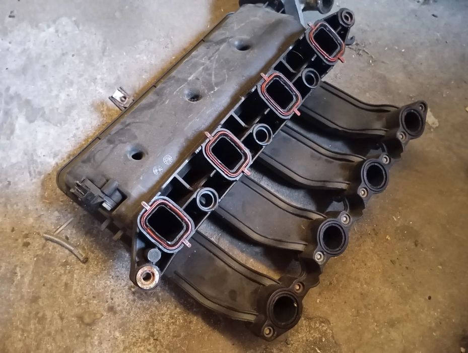 LAND ROVER FREELANDER COLECTOR DE ADMISSÃO - Z329
