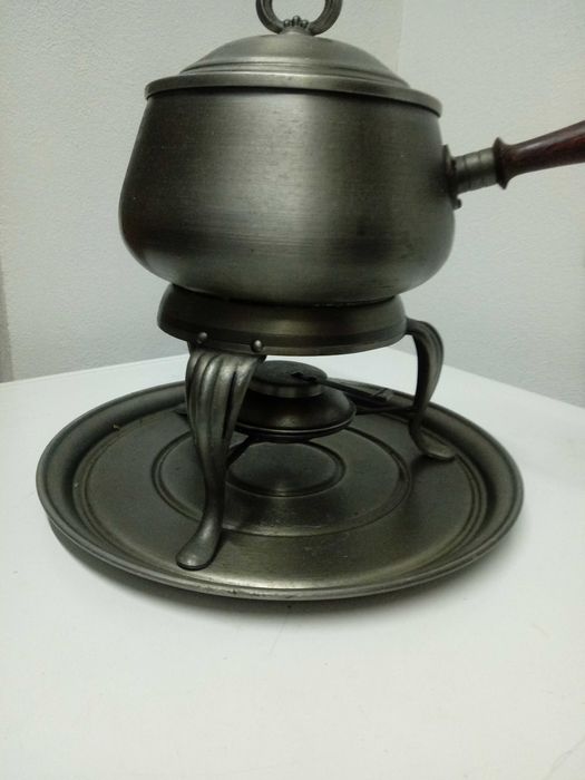 Panela de Fondue com alimentação a alcool