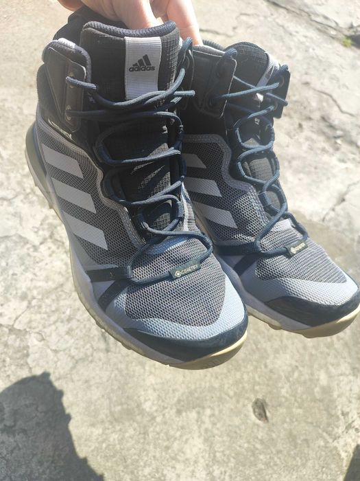 Buty Trekkingowe Adidas Terrex Skychaser Mid GTX Gore Tex