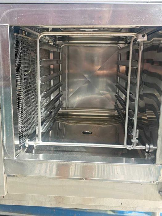 Piec konwekcyjno-parowy Kuppersbusch CED 106 6xGN 400V