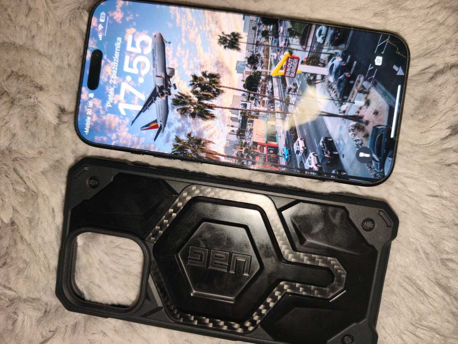 iPhone 16 Pro Max 73 cykle ładowania
