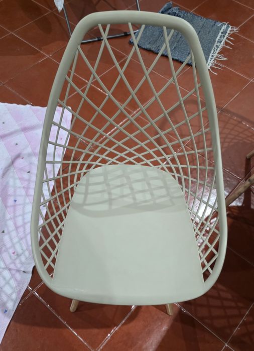 Conjunto mesa e 4 cadeiras