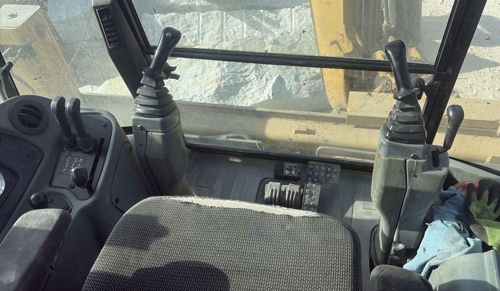 Retro caterpillar 442d