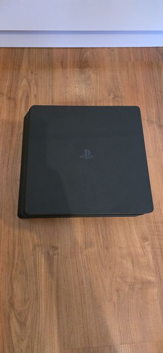 Playstation 4 slim 1tb