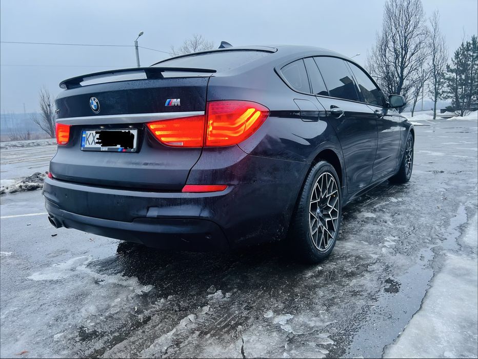 BMW F 07 5 GT 2013 dizel на смс не отвечаю