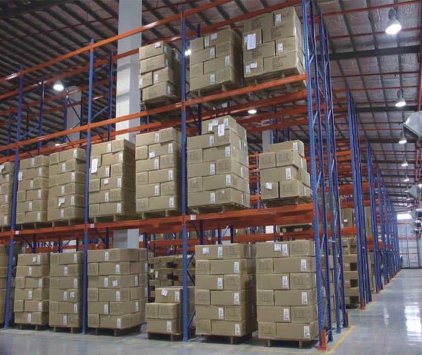 Estantes e prateleiras metálicas para armazenagem