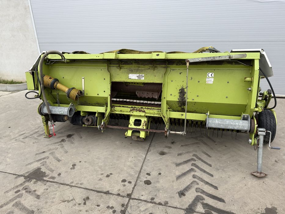 Podbieracz do trawy Claas PU 300 HD ,jaguar nie john deere.new holland