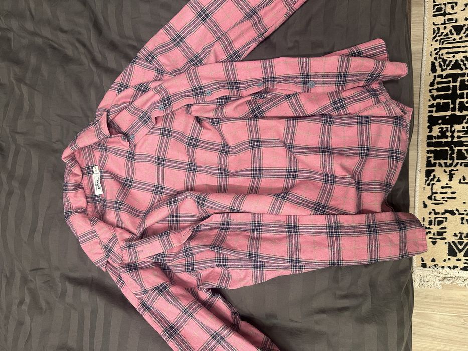 Жіноча рожева рубашка