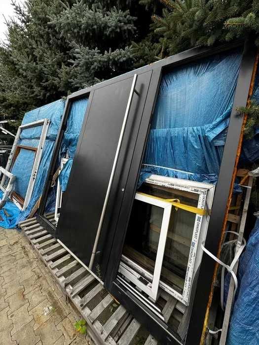 Drzwi aluminiowe nowe Aluhaus Oknoplast czarne 9005 rozmiar 2680x2360