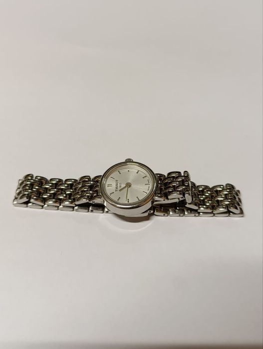 Годинник Tissot t058009