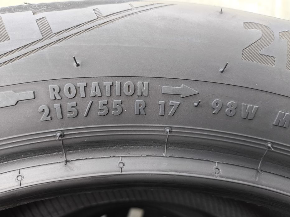 215/55/17 Continental Allseason Contact KOMPLET