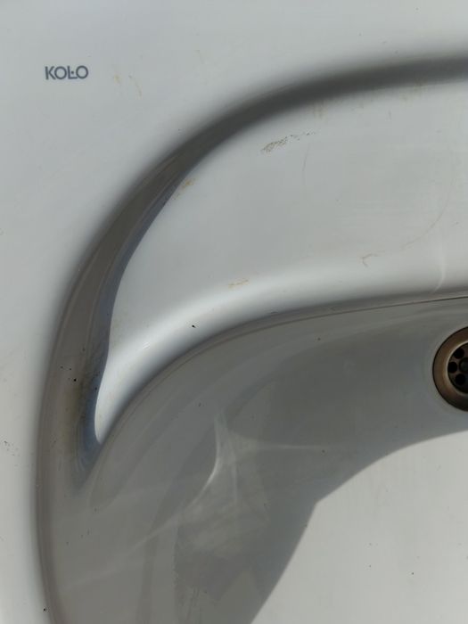 Sprzedam umywalka+bateria+węże