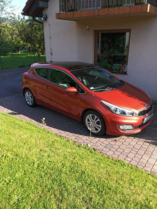 KIA pro cee'd sportowa elegancja, niskie spalanie