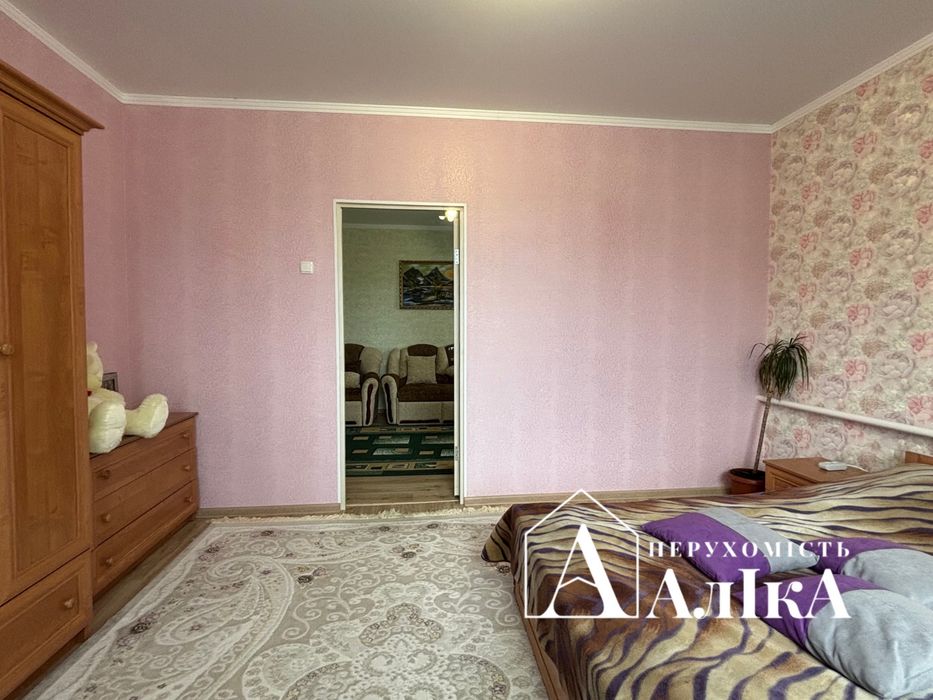 Продам просторий будинок готовий до проживання