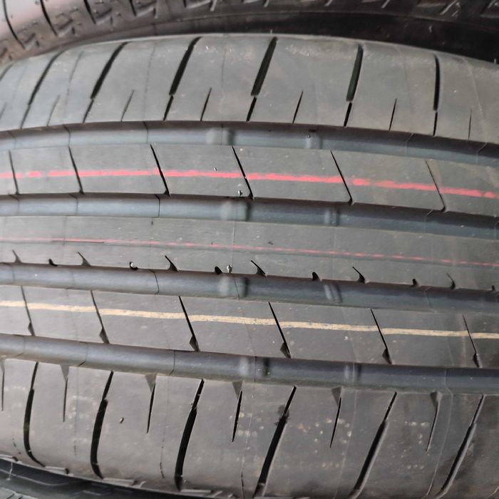 Opony 215/55-18 95 H  Bridgestone Turanza T005A  SUV 4x4