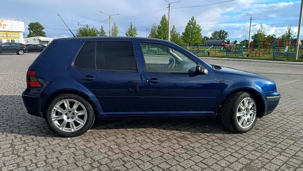 Volkswagen Golf IV 1.6 газ бенз