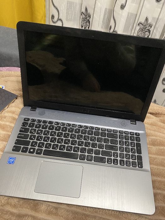 Продам ноутбук Asus