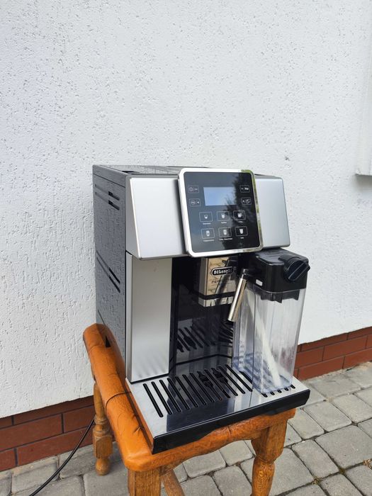 Кавомашина кофемашина Delonghi Perfecta EVO ESAM 428.80.SB