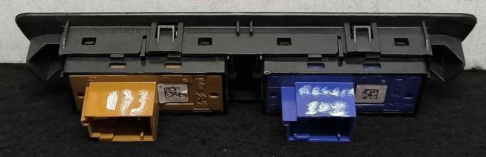 Conjunto de Botões 96750117ZD - PEUGEOT 208 I