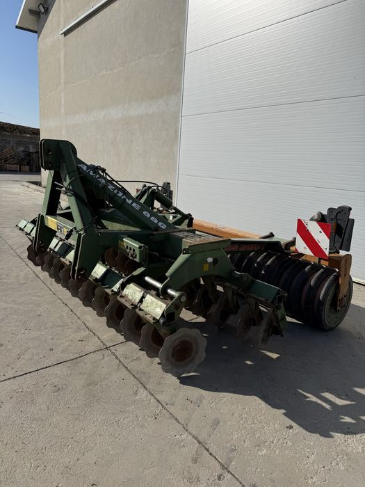 Talerzówka Amazone Catros 3001  brona talerzowa 3m Amazone Catros