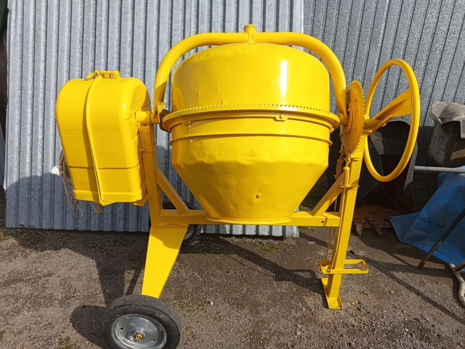 Betoniarka  Duża 150 L na 220v-400V