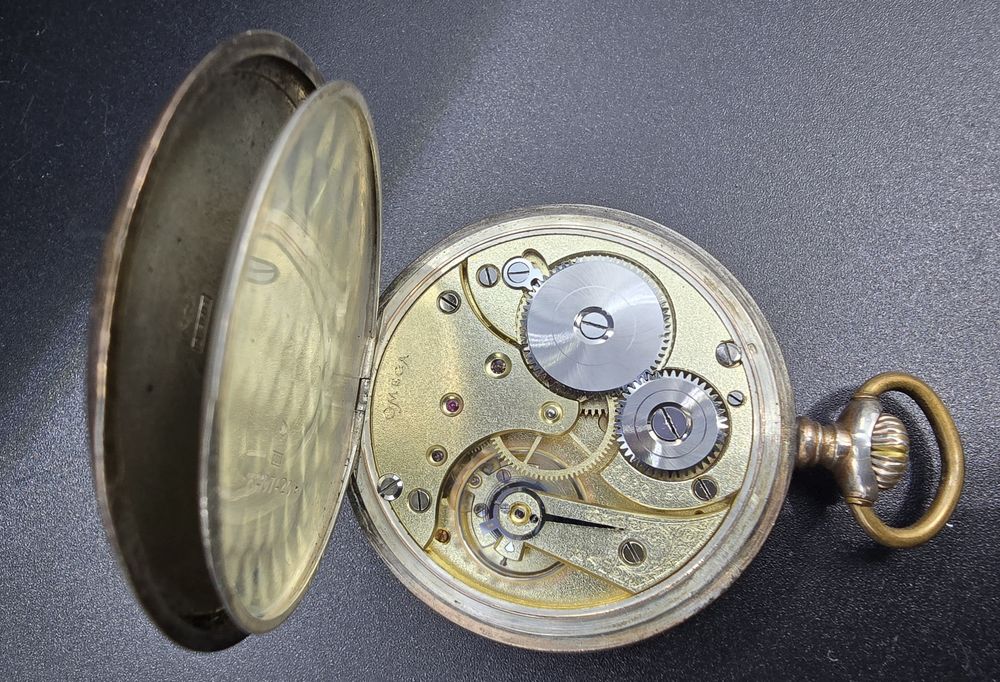 Omega kieszonkowa srebro 24h