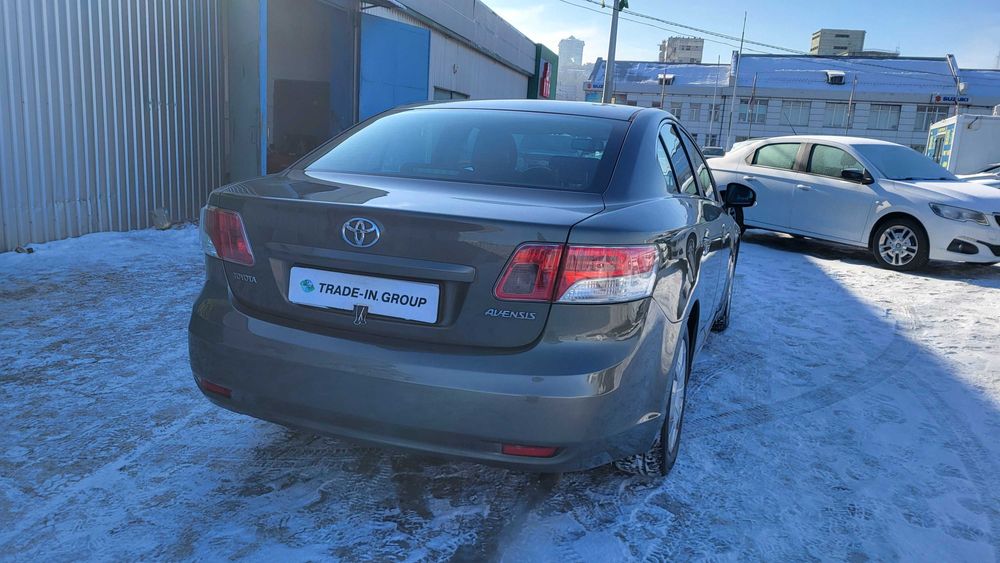 Авто Toyota Avensis 2009 2.0d