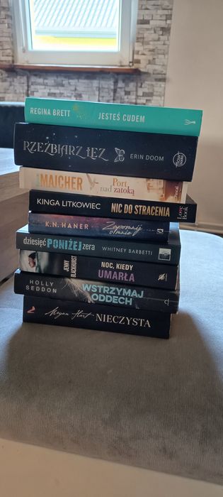 Książki zestaw 9szt