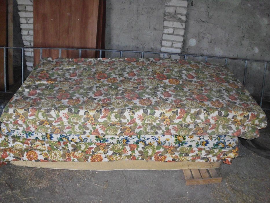 Materace do spania i ćwiczenia