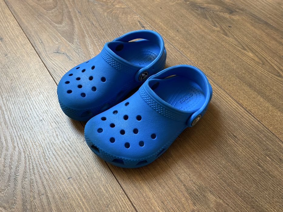 Sandaly chodaki crocs