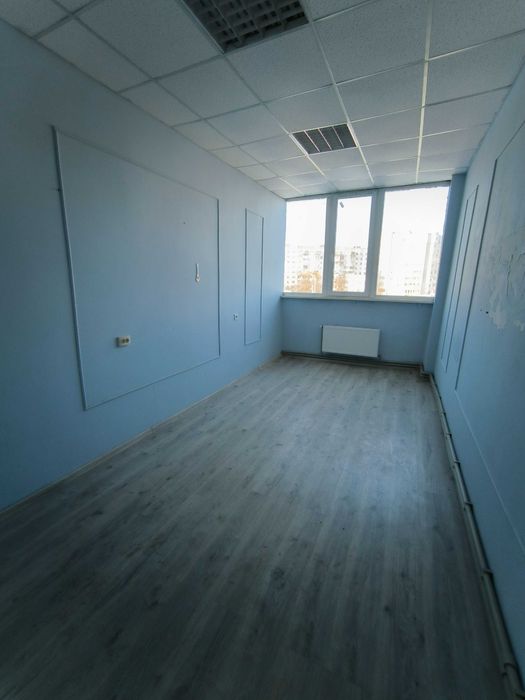 Офісно-виробничі приміщення 300кв.метрів, за ціною Однушкі ринок Нива!