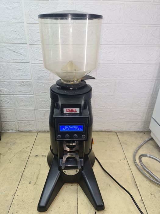 Професійна кавомолка гріндер прямого помолу Obel mito